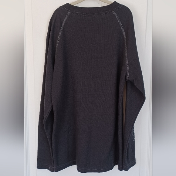 UNK NBA BLUE LABEL YOUTH MED BLACK THERMAL WAFFLE KNIT L/S CHICAGO BULLS SHIRT - Picture 2 of 8